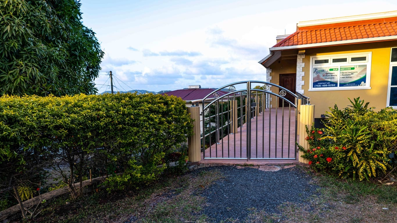The Hamlet Suites main entrance